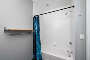 8161 33rd Ave S, Bloomington, MN 55425 - Photo 20