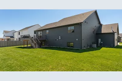 6265 Summit Pine Road NW, Rochester, MN 55901 - Photo 4