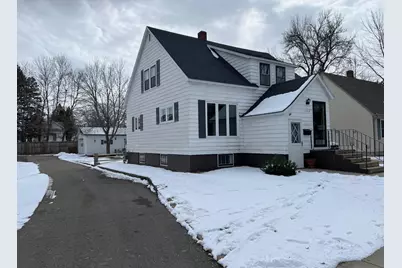 1212 1st Street SW, Wadena, MN 56482 - Photo 2