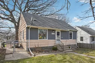 4432 3rd St NE, Columbia Heights, MN 55421 - Photo 2