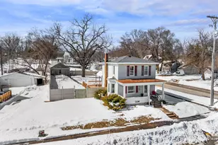 330 Riverside Ave, Owatonna, MN 55060 - Photo 1