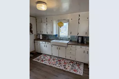 305 Carroll Street, Mankato, MN 56001 - Photo 6