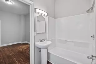 2428 11th Ave S, Minneapolis, MN 55404 - Photo 10