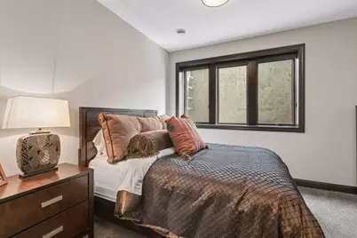 5137 Juanita Avenue, Edina, MN 55424 - Photo 48