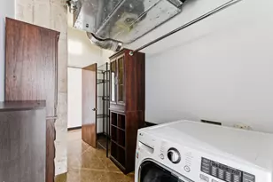 350 St Peter St, Saint Paul, MN 55102 - Photo 40