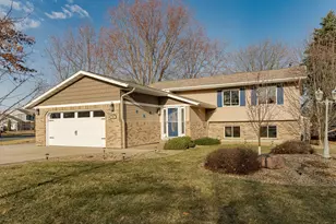 603 11th Ave NW, Dodge Center, MN 55927 - Photo 1