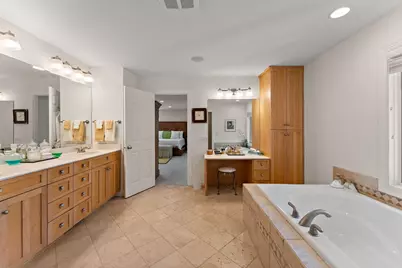2935 Minnehaha Curve E, Minnetonka, MN 55391 - Photo 40