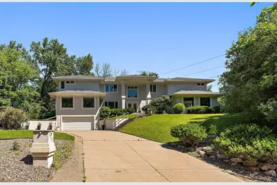 2935 Minnehaha Curve E, Minnetonka, MN 55391 - Photo 2