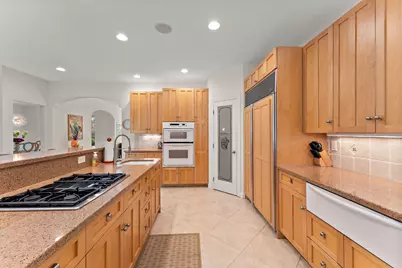 2935 Minnehaha Curve E, Minnetonka, MN 55391 - Photo 12