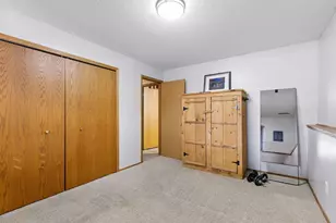 9311 Thomas Ave N, Brooklyn Park, MN 55444 - Photo 28