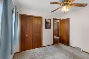 431 Skillman Ave E, Maplewood, MN 55117 - Photo 12