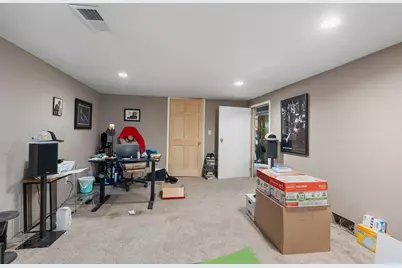 431 Skillman Avenue E, Maplewood, MN 55117 - Photo 16