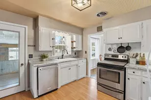 2410 Clearwater Rd, Saint Cloud, MN 56301 - Photo 6