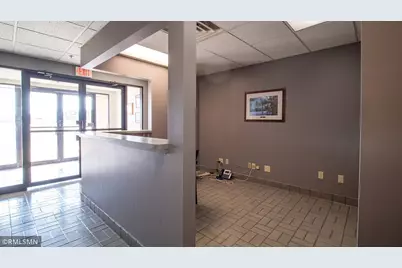 5140 Moundview Drive, Red Wing, MN 55066 - Photo 4