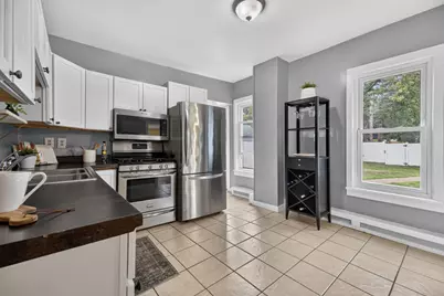 1033 Armstrong Avenue, Saint Paul, MN 55102 - Photo 14
