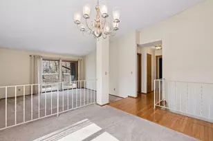 5301 Yorktown Ln N, Plymouth, MN 55442 - Photo 16