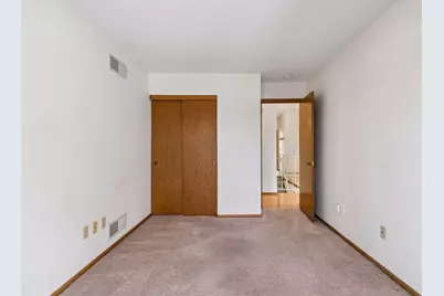 5301 Yorktown Lane N, Plymouth, MN 55442 - Photo 28