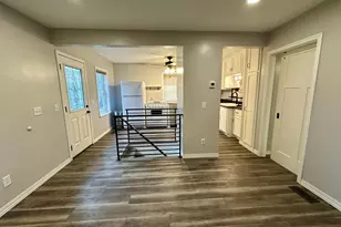 210 1/2 1st Ave NW, Isanti, MN 55040 - Photo 6