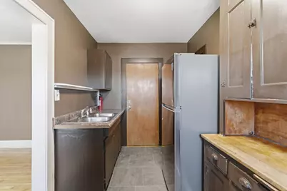 758 Reaney Avenue, Saint Paul, MN 55106 - Photo 32