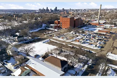 758 Reaney Avenue, Saint Paul, MN 55106 - Photo 4