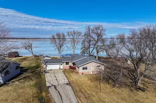 208 King Street W, Osakis, MN 56360 - Photo 1