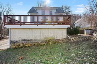 520 10th St, Red Wing, MN 55066 - Photo 34