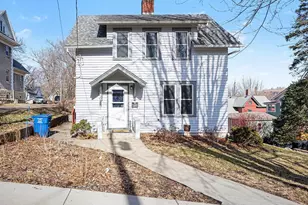 520 10th St, Red Wing, MN 55066 - Photo 2