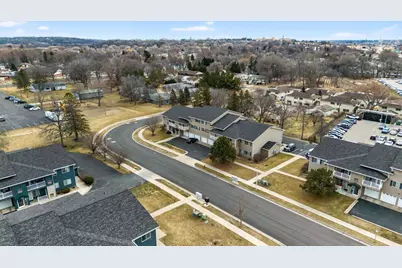 1976 29th Place NW #104, Rochester, MN 55901 - Photo 18