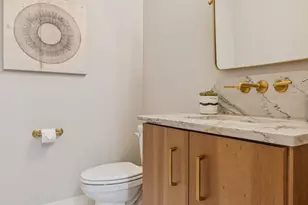 5821 Ashcroft Ave, Edina, MN 55424 - Photo 8