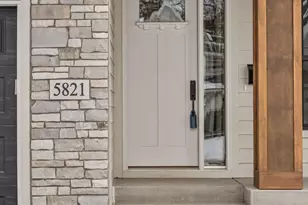 5821 Ashcroft Ave, Edina, MN 55424 - Photo 2