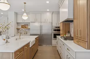 5821 Ashcroft Ave, Edina, MN 55424 - Photo 18