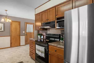 112 Elbert Dr, Rice Lake, WI 54868 - Photo 8