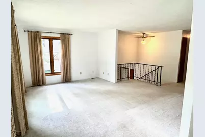 302 5th Street SE, Roseau, MN 56751 - Photo 6