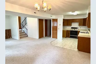 302 5th Street SE, Roseau, MN 56751 - Photo 12