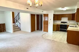 302 5th St SE, Roseau, MN 56751 - Photo 12