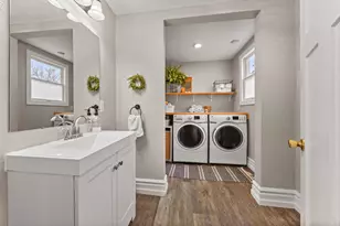 526 8th St E, Glencoe, MN 55336 - Photo 6