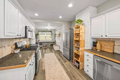 526 8th Street E, Glencoe, MN 55336 - Photo 10