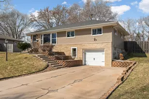 4757 Oregon Ave N, New Hope, MN 55428 - Photo 2