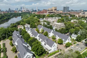 921 / 923 Dartmouth Pl SE, Minneapolis, MN 55414 - Photo 1