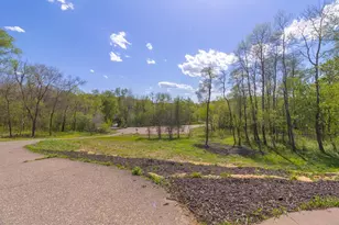 908 87th Ave, Hudson, WI 54016 - Photo 4