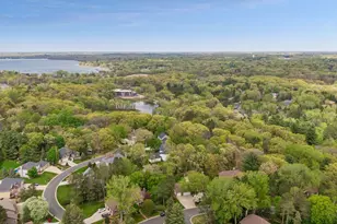 75 Wildridge Rd, Mahtomedi, MN 55115 - Photo 8