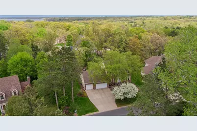 75 Wildridge Road, Mahtomedi, MN 55115 - Photo 6