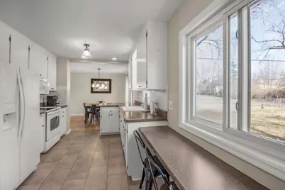 6329 Halifax Avenue S, Edina, MN 55424 - Photo 4