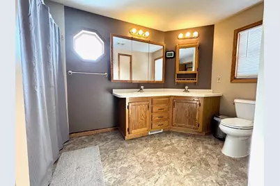 103 8th Street SW, Roseau, MN 56751 - Photo 12