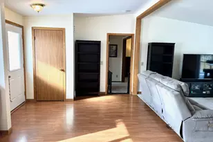 103 8th St SW, Roseau, MN 56751 - Photo 8