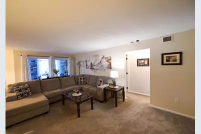 1850 Eagle Ridge Drive #E205, Mendota Heights, MN 55118 - Photo 4