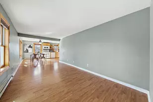 307 Walnut St, Saint Paul, MN 55102 - Photo 8