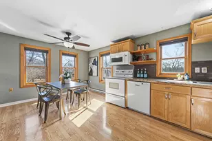 307 Walnut St, Saint Paul, MN 55102 - Photo 18