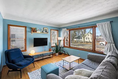 2016 Sherwood Avenue, Saint Paul, MN 55119 - Photo 4