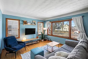 2016 Sherwood Ave, Saint Paul, MN 55119 - Photo 4